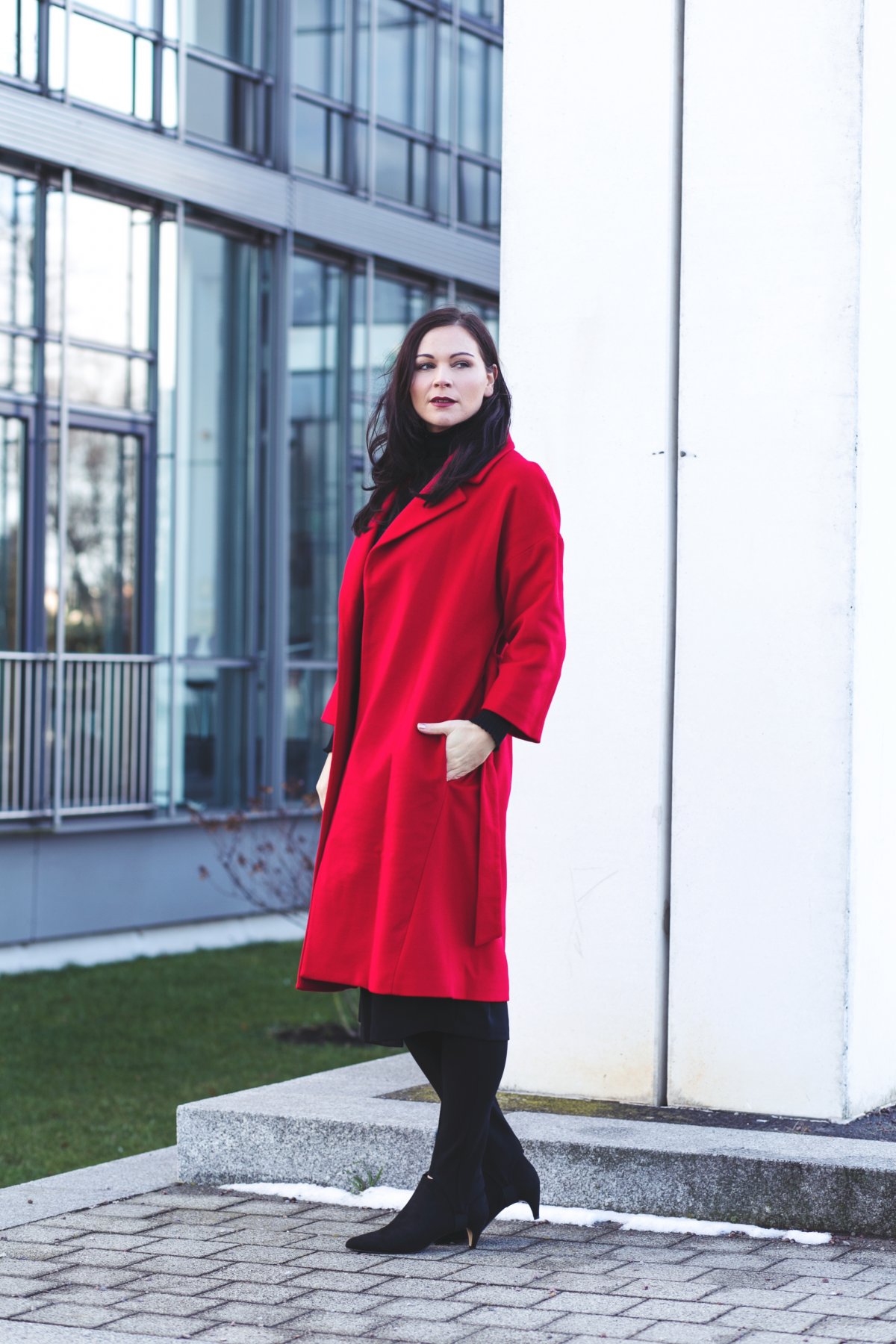 Trendfarbe Rot Der Rote Mantel Als Statement Piece Im Winter