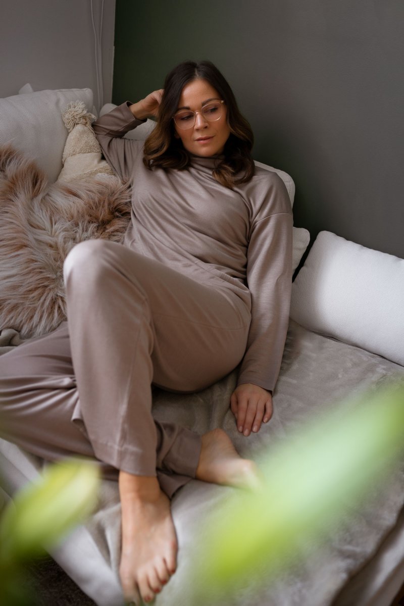 Der Athflow Modetrend 2021 Stilvolle Loungewear Für Zu Hause Kleidermädchen Mode Beauty 