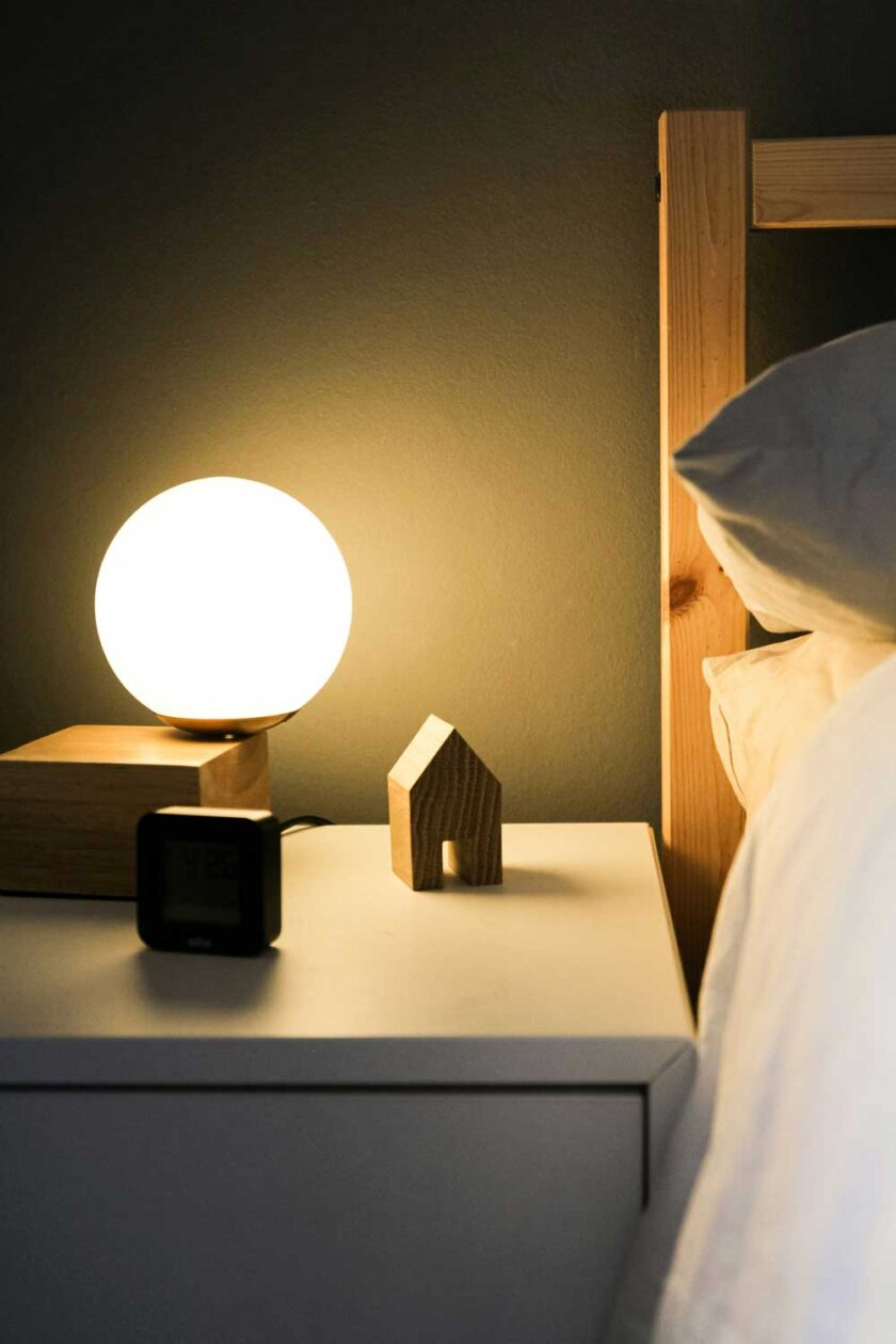 5 effektive Tipps für einen guten Schlaf mit Mlily. Durch die Kombination dieser Tipps mit den hochwertigen Produkten von Mlily können Sie einen erholsamen und qualitativ hochwertigen Schlaf genießen.