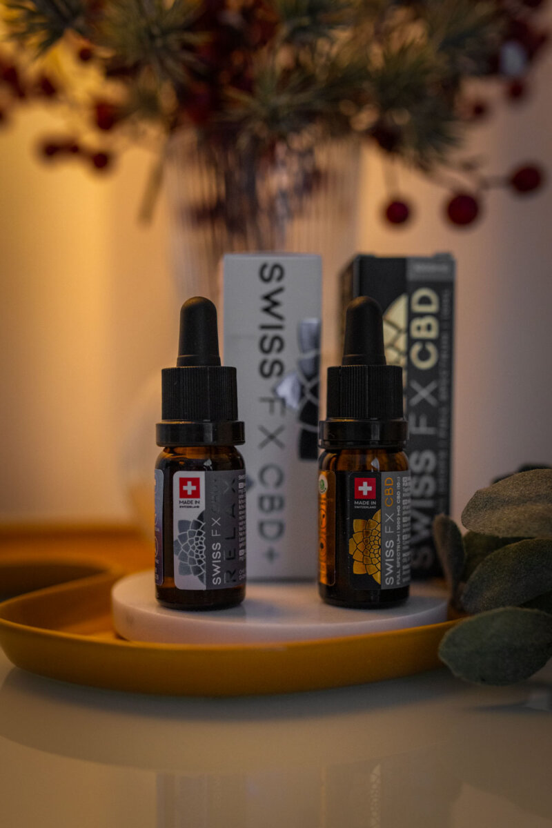 Swiss FX CBD Öl vs. Swiss FX Relax Öl: Finde dein perfektes Wohlfühl-Elixier auf dem Lifestyleblog findest du einen Erfahrungsbericht